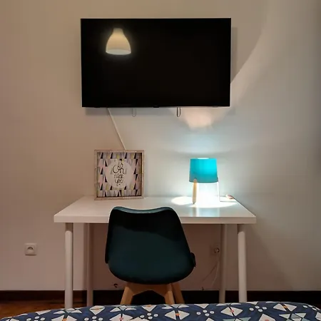 3 Bedroom Center דירה *