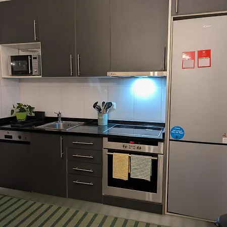 דירה 3 Bedroom Center *